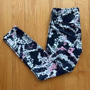 Lorna Jane Cropped Leggings